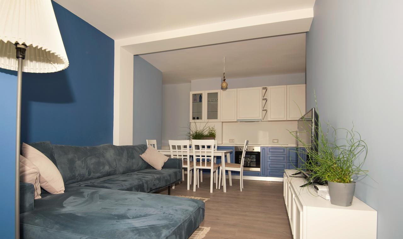 Dion Apartment Tirana Exteriör bild