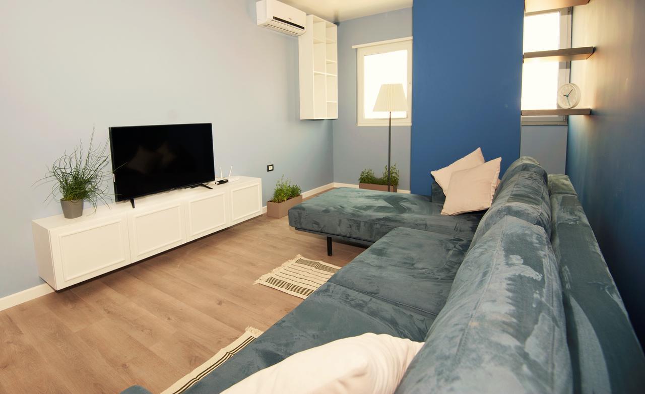 Dion Apartment Tirana Exteriör bild
